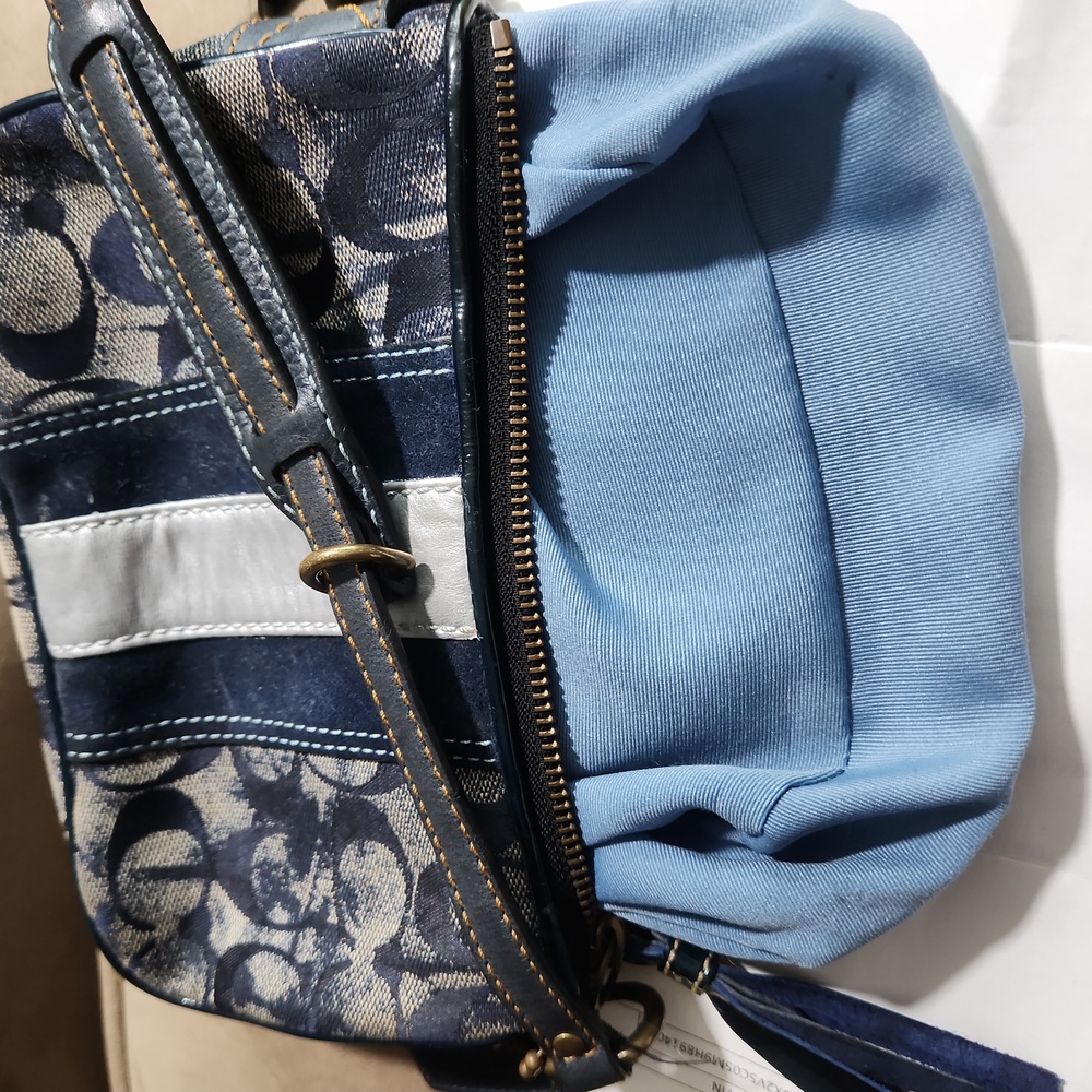 Coach Vintage Metallic Suede Signature Stripe Navy Demi - Picture 12 of 12